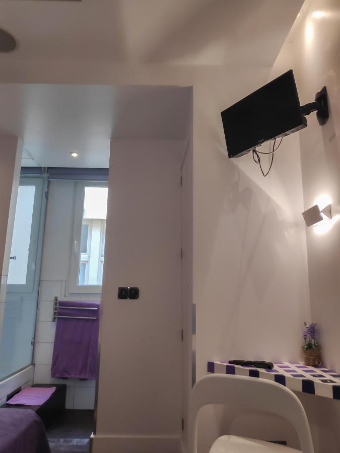 Hostal Santa Ana Colors Madrid Ngoại thất bức ảnh