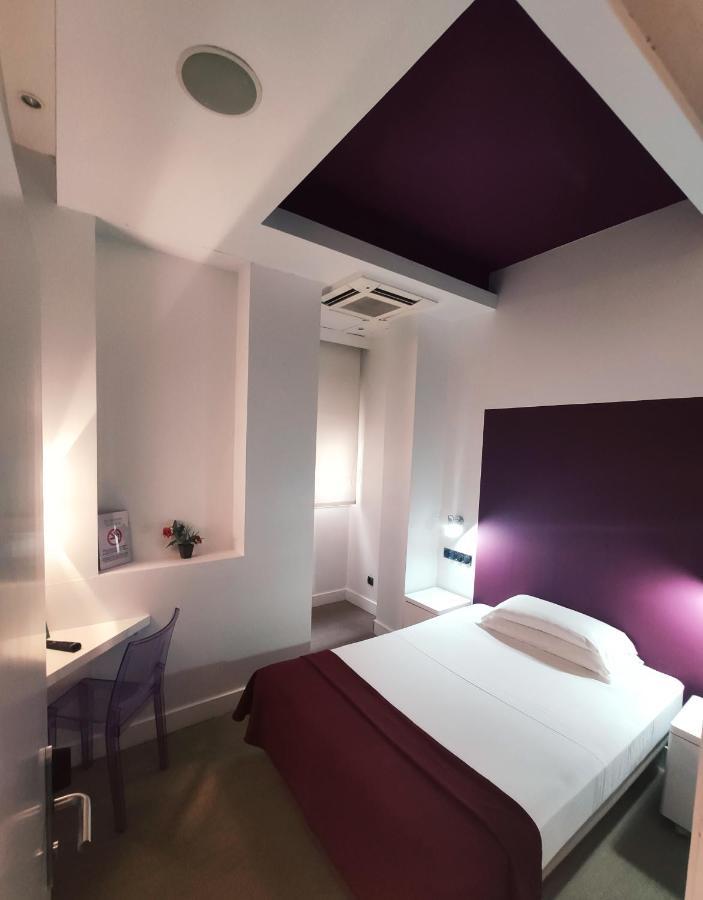 Hostal Santa Ana Colors Madrid Ngoại thất bức ảnh